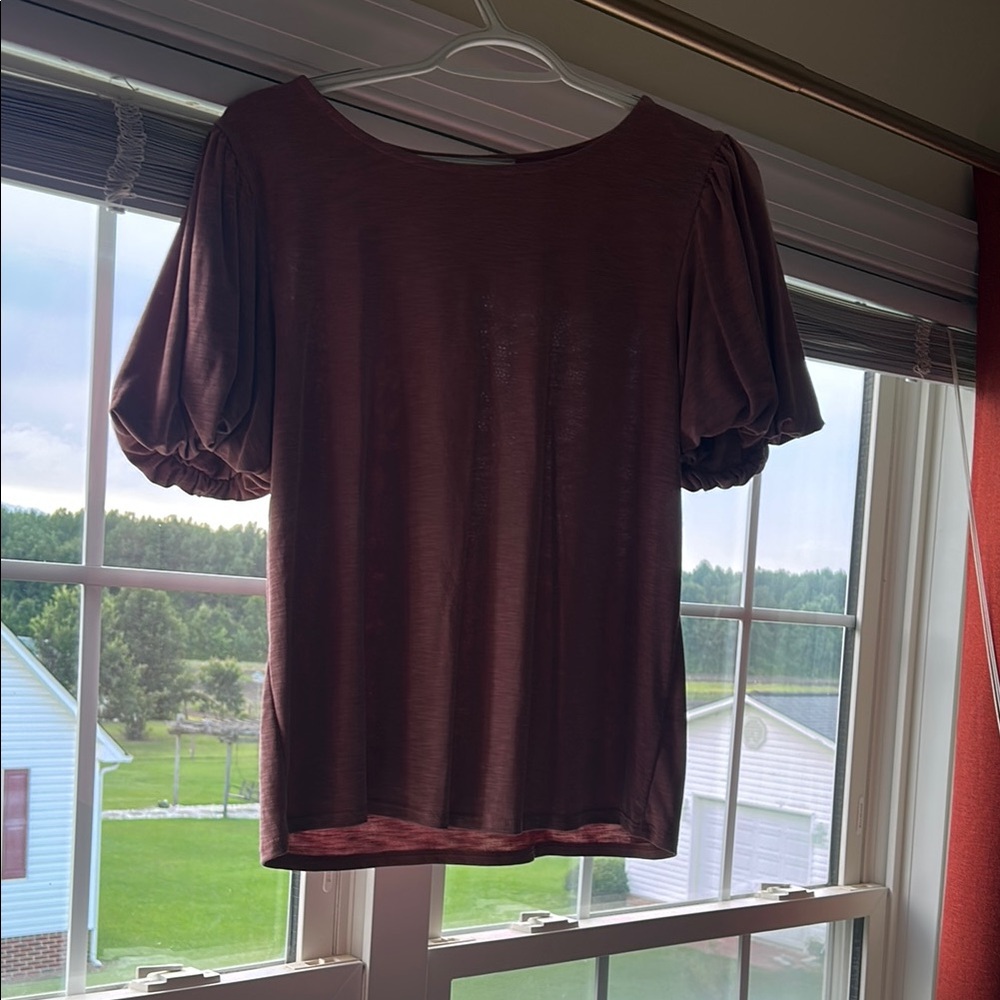 Green Envelope Red Puff Sleeve Blouse